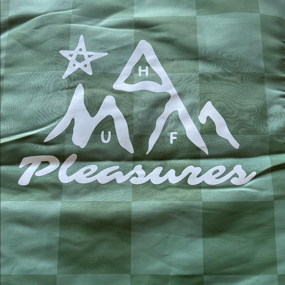 HUF Men’s NWOT Pleasures Midland Olive Green Checkered Streetwear Quilted Vest - Picture 10 of 13